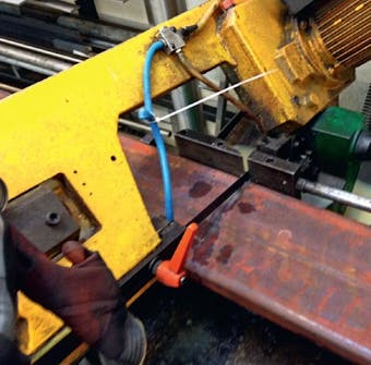 Svävande trappa: Trappstegens inre består av Svävande trappa: Trappstegens inre består av